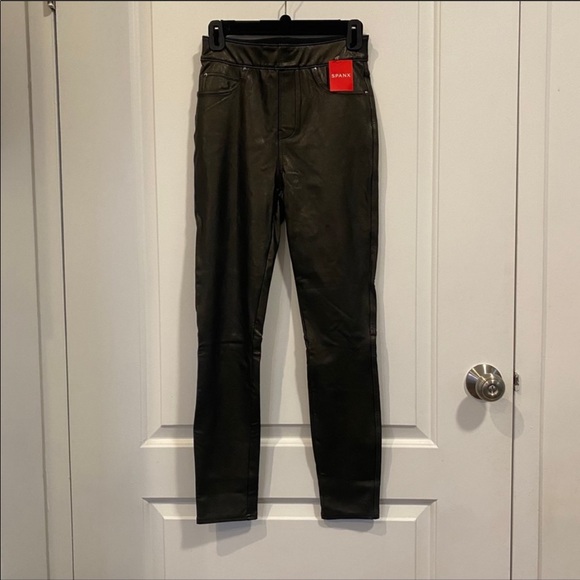 Spanx Leather-Like Ankle Skinny Pant - Picture 6 of 7